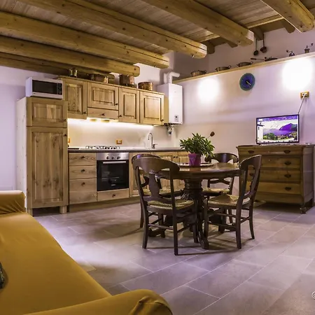 Open Space Penthouse Im Schloss Mit Seeblick By Interhome Рива-ди-Сольто